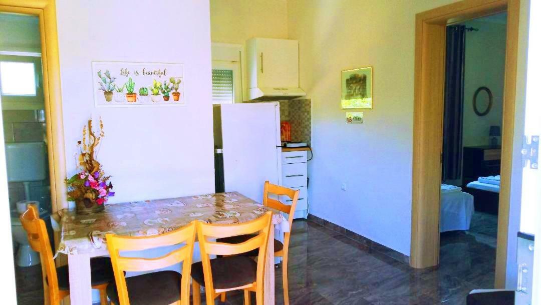 Cristi Apartments Skala Rachoni  Ngoại thất bức ảnh